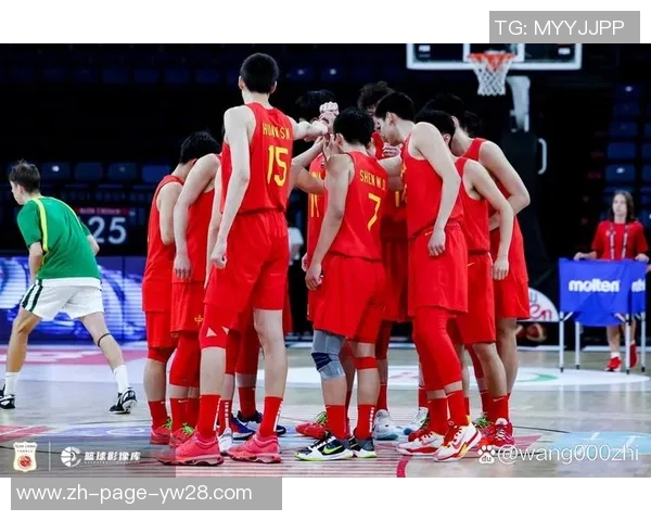 中国男篮对决立陶宛全力以赴争夺胜利展现篮球魅力与团队精神